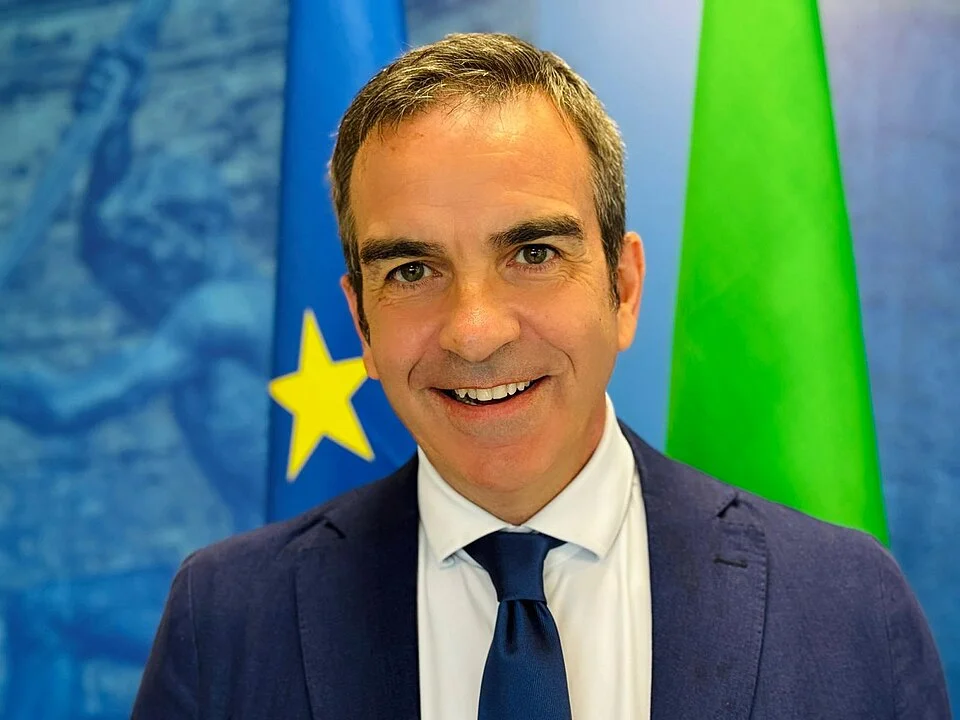 Calabria: al via il 'Reddito di Merito', 1000 euro al mese agli universitari