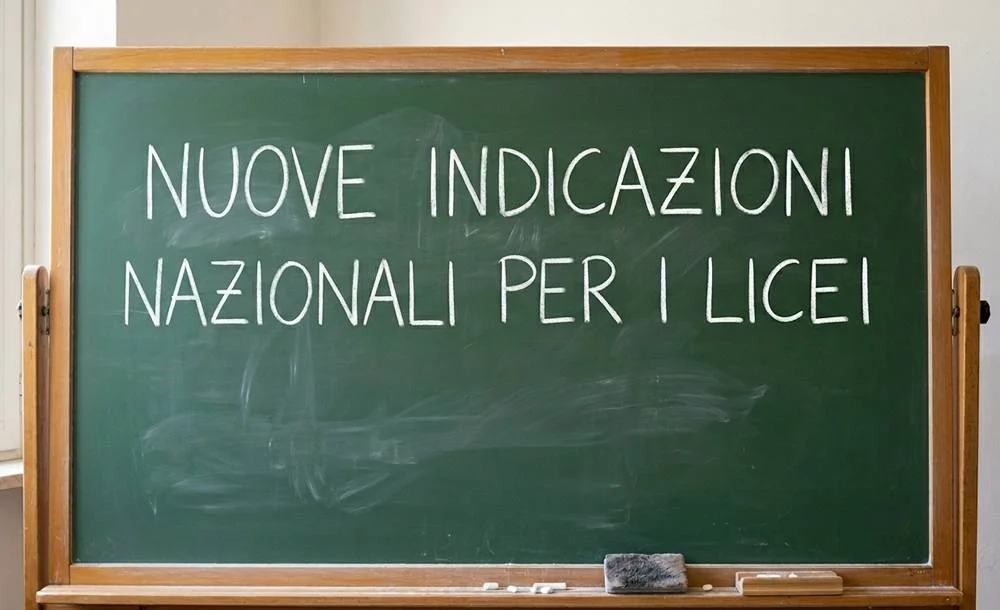 Nuove indicazioni nazionali per i licei: stop alla Geostoria, più spazio a STEM e IA
