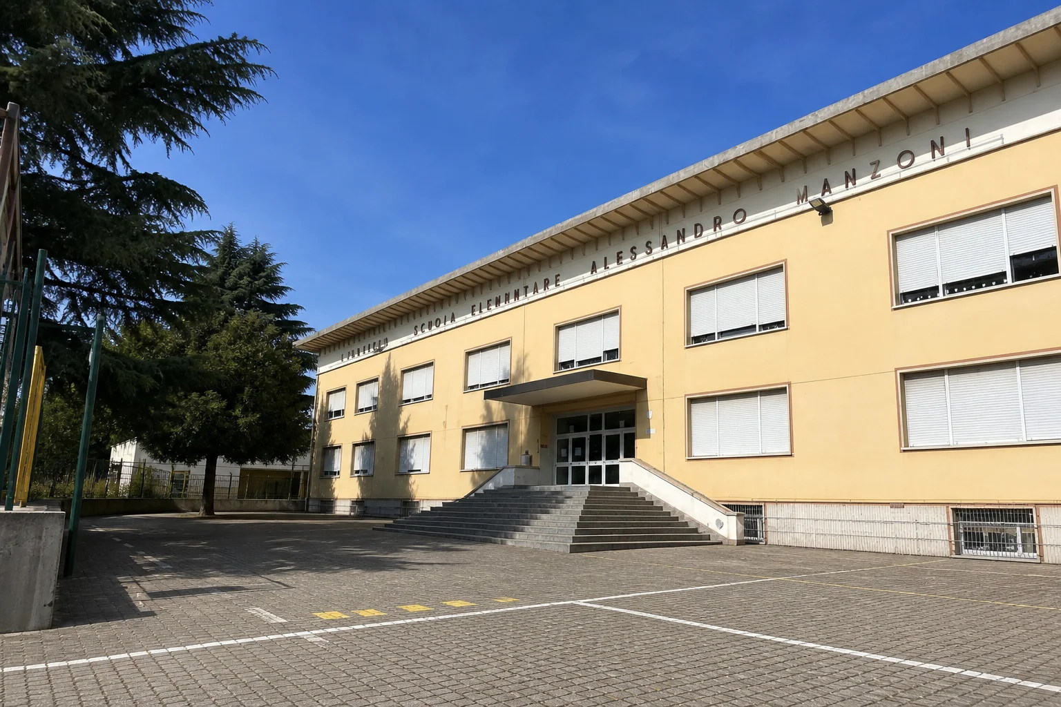 Chiusura scuola Manzoni, il parere dell'ex docente: il ruolo delle famiglie del quartiere