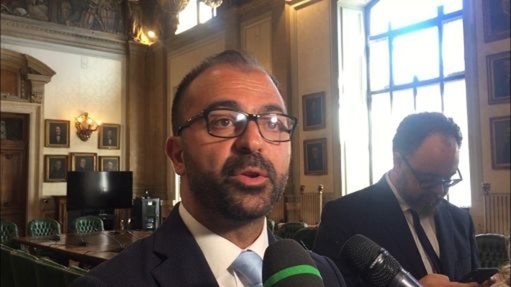 Concorso straordinario per 24.000 precari entro la fine dell'anno: l'annuncio è di Fioramonti