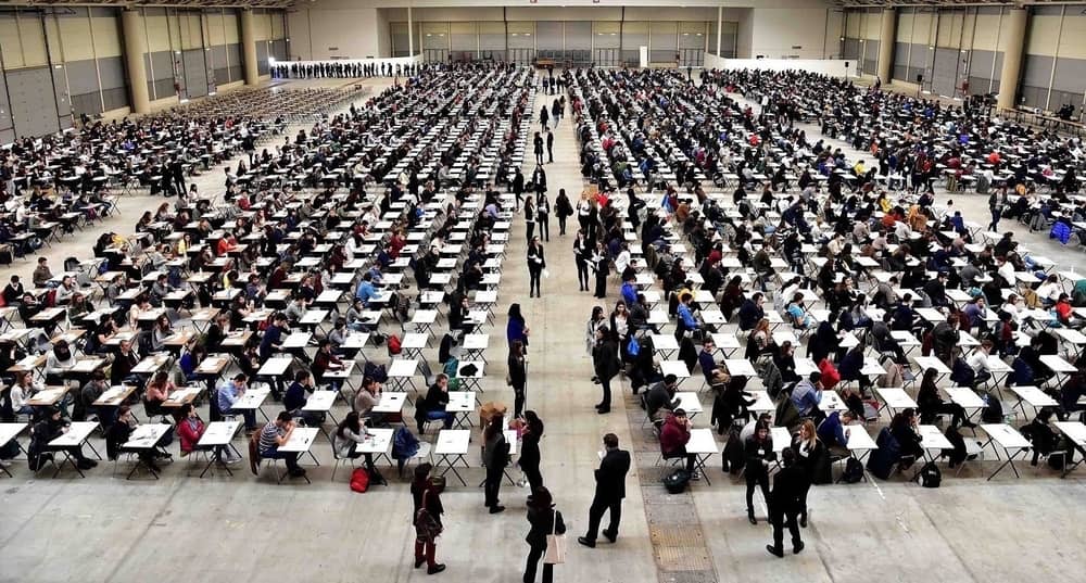 Concorso straordinario scuola, allargamento dell'accesso alle prove ai precari
