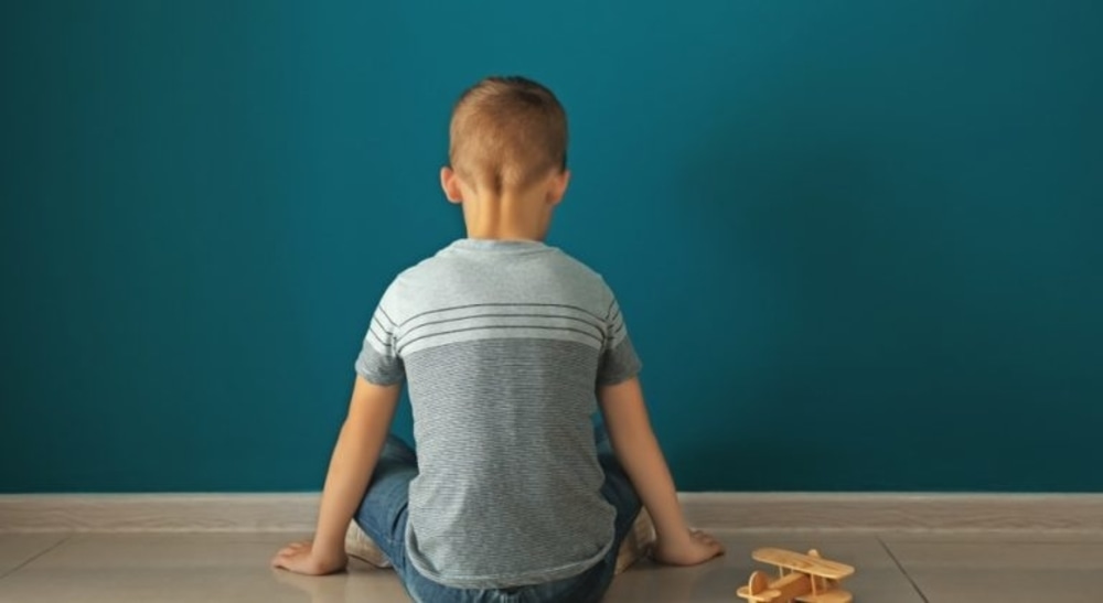 Bambino autistico escluso dalla recita di Natale a scuola