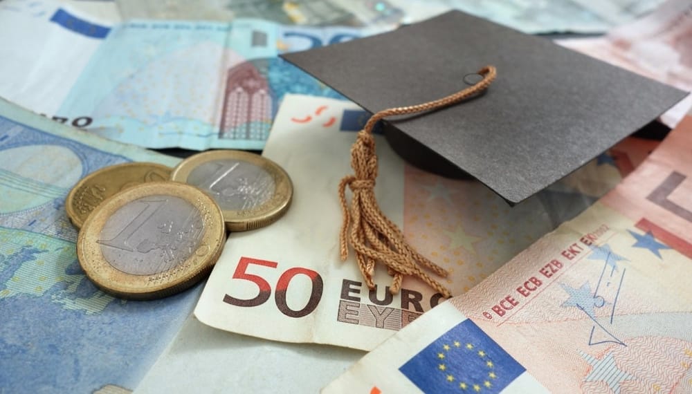 Pensioni, riscatto della laurea agevolato anche per anni prima del 1996