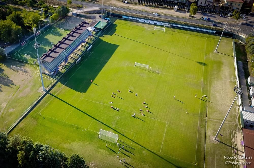 Ultimo giorno di scuola allo stadio a Certaldo in provincia di Firenze