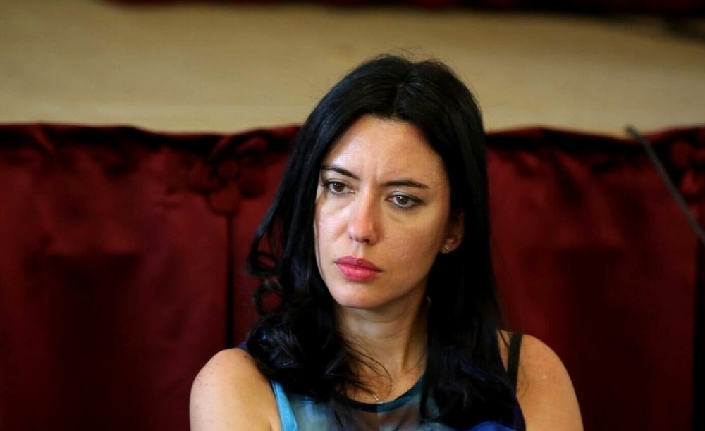 Aumento dei contagi, Azzolina: "Le scuole devono chiudere per ultime"