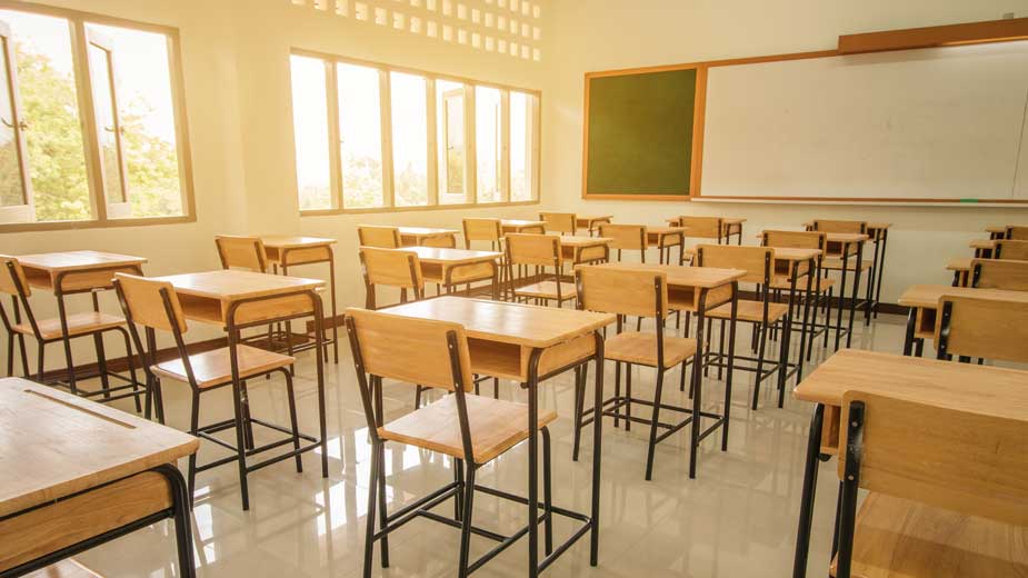 Riapertura delle Scuole, la nuova data è il 9 dicembre ma non tutti sono d'accordo