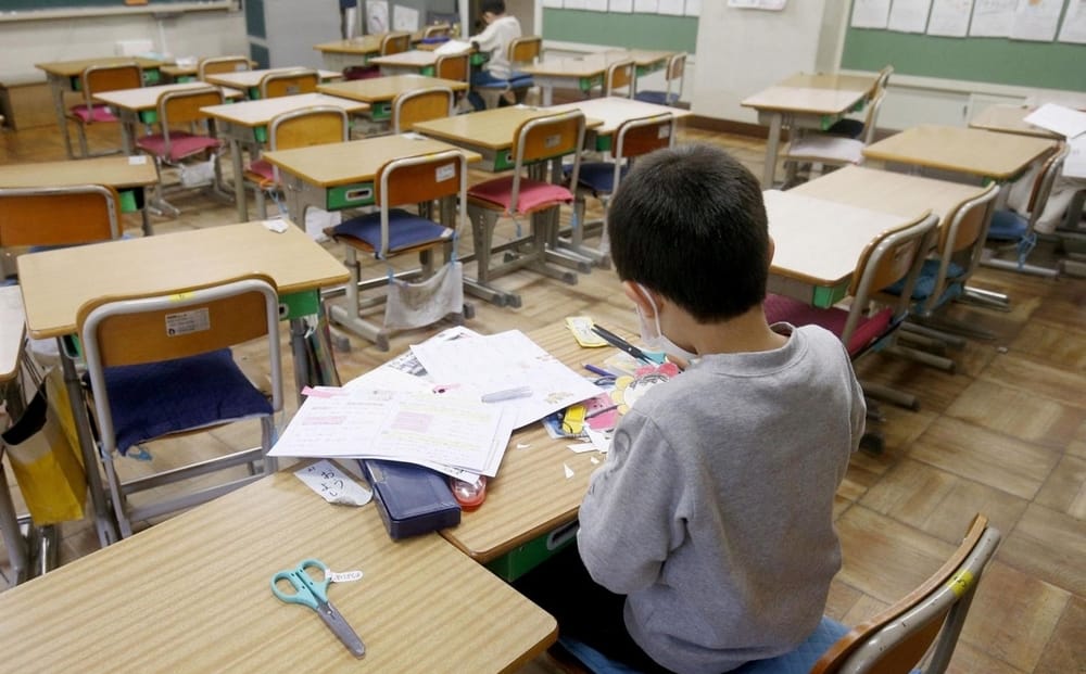 Rientro a scuola dopo Pasqua: contraria buona parte di genitori e docenti