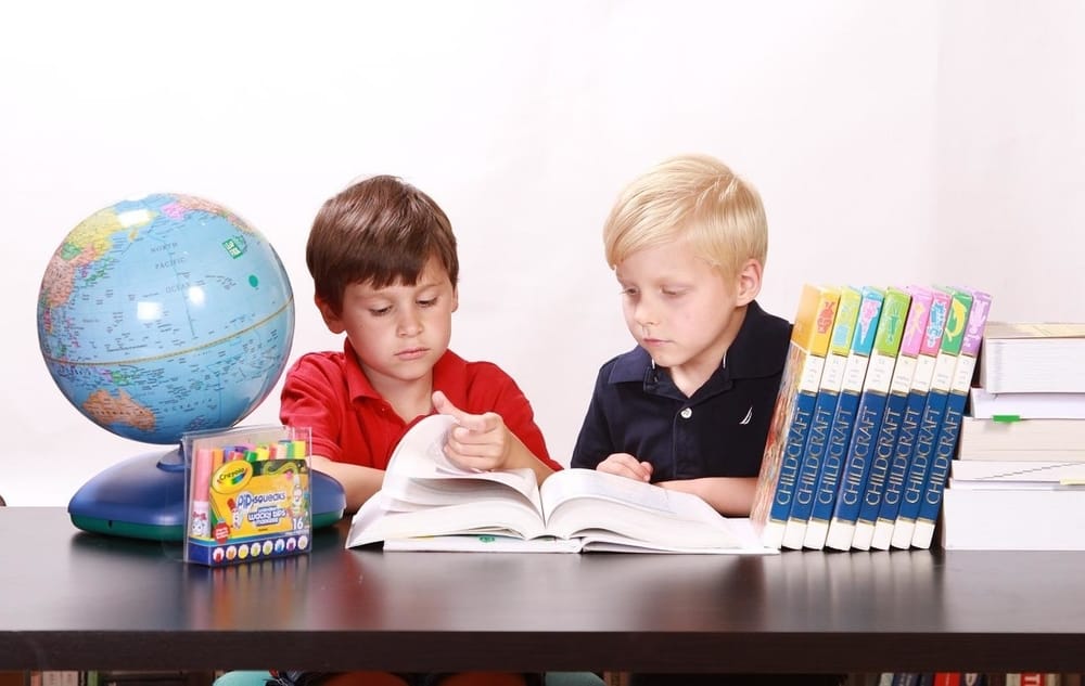 Scuola Primaria, i prezzi dei libri di testo 2022/23: tabella e PDF