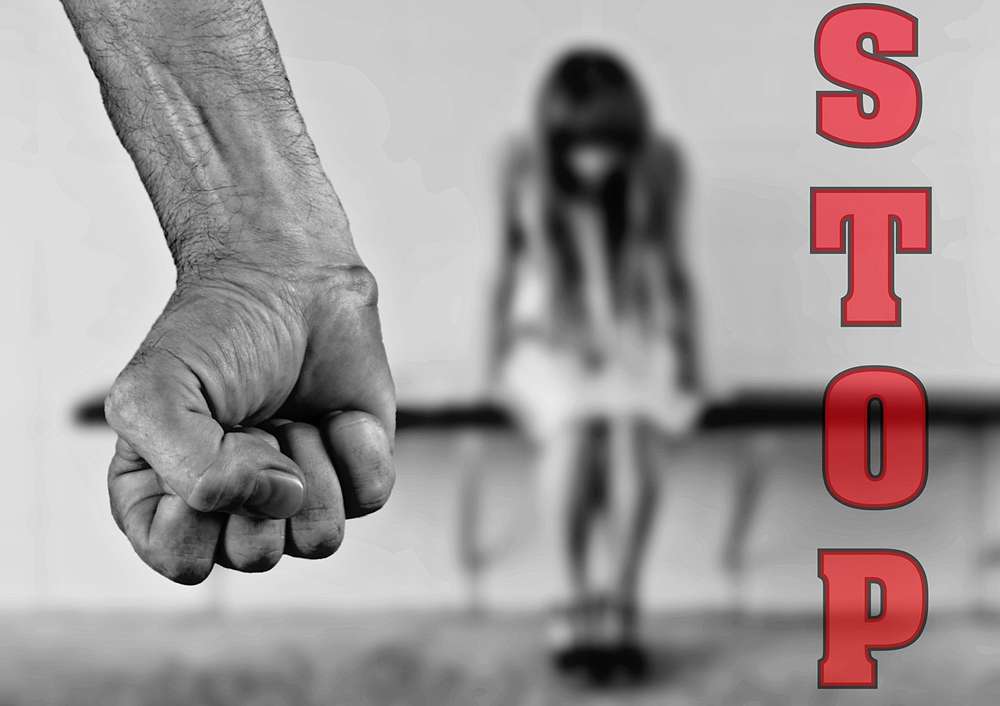 Concorso Scuola “Da uno sguardo: film di studentesse e studenti contro la violenza sulle donne”