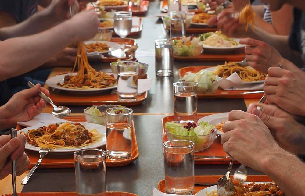 Detrazione delle Spese Mensa Scolastica: a chi è rivolta e come richiederla