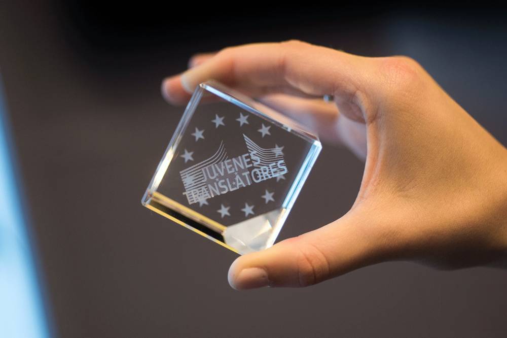 Concorso Juvenes Translatores 2024/2025, invio domande dal 2 settembre al 14 ottobre: prova il 28 novembre