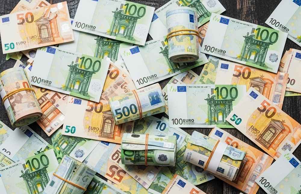 Stipendi Docenti Ata Luglio 2025, aumenti da indennità di vacanza contrattuale: il Governo lavora ai rinnovi