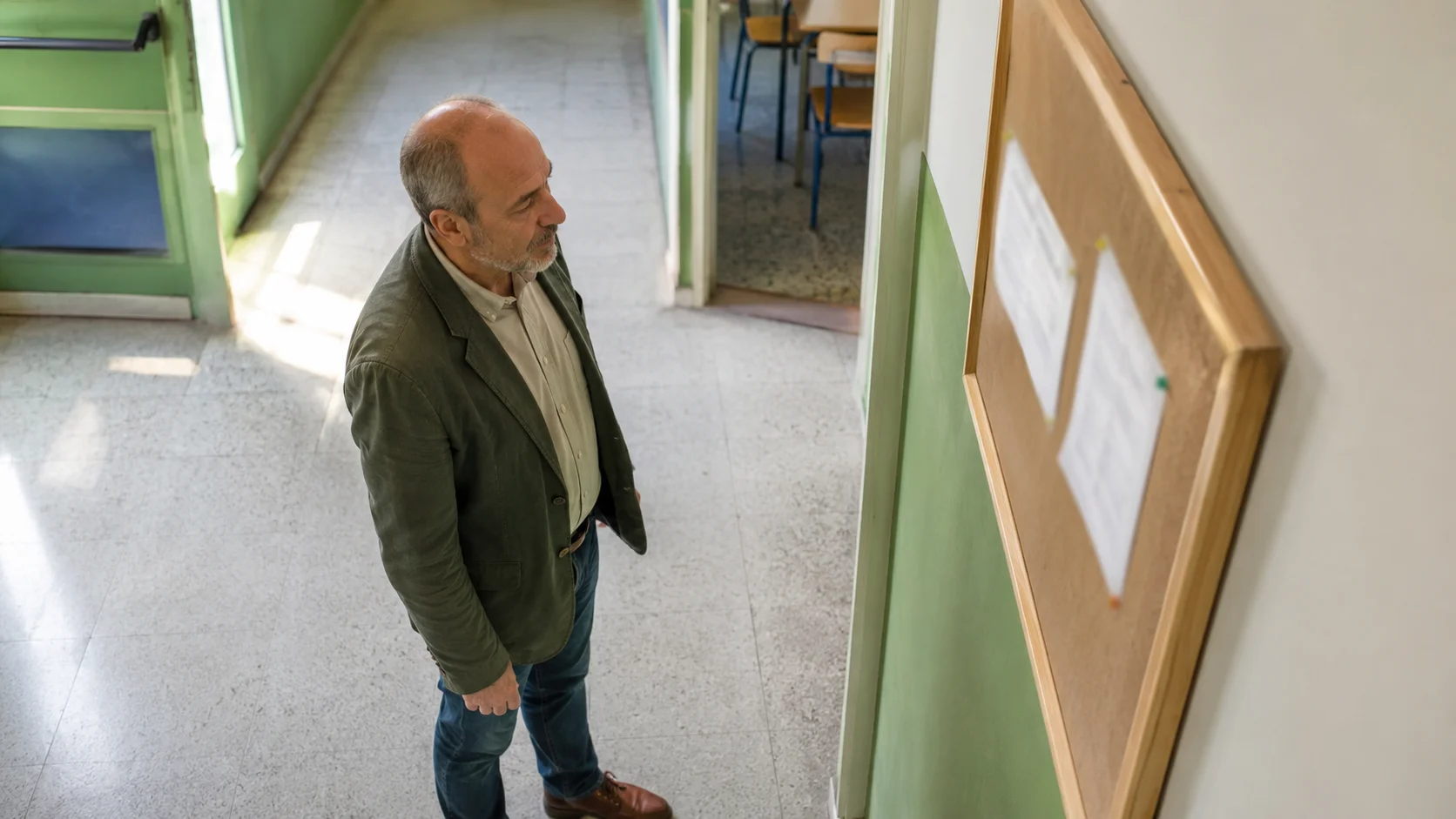 AI Act e scuola: chiarezza sulla scadenza del 2 agosto